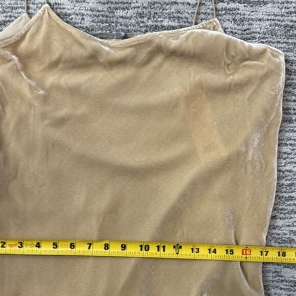 NWT Vince Velvet Cami Dress Dill Medium Revolve - Picture 8 of 13